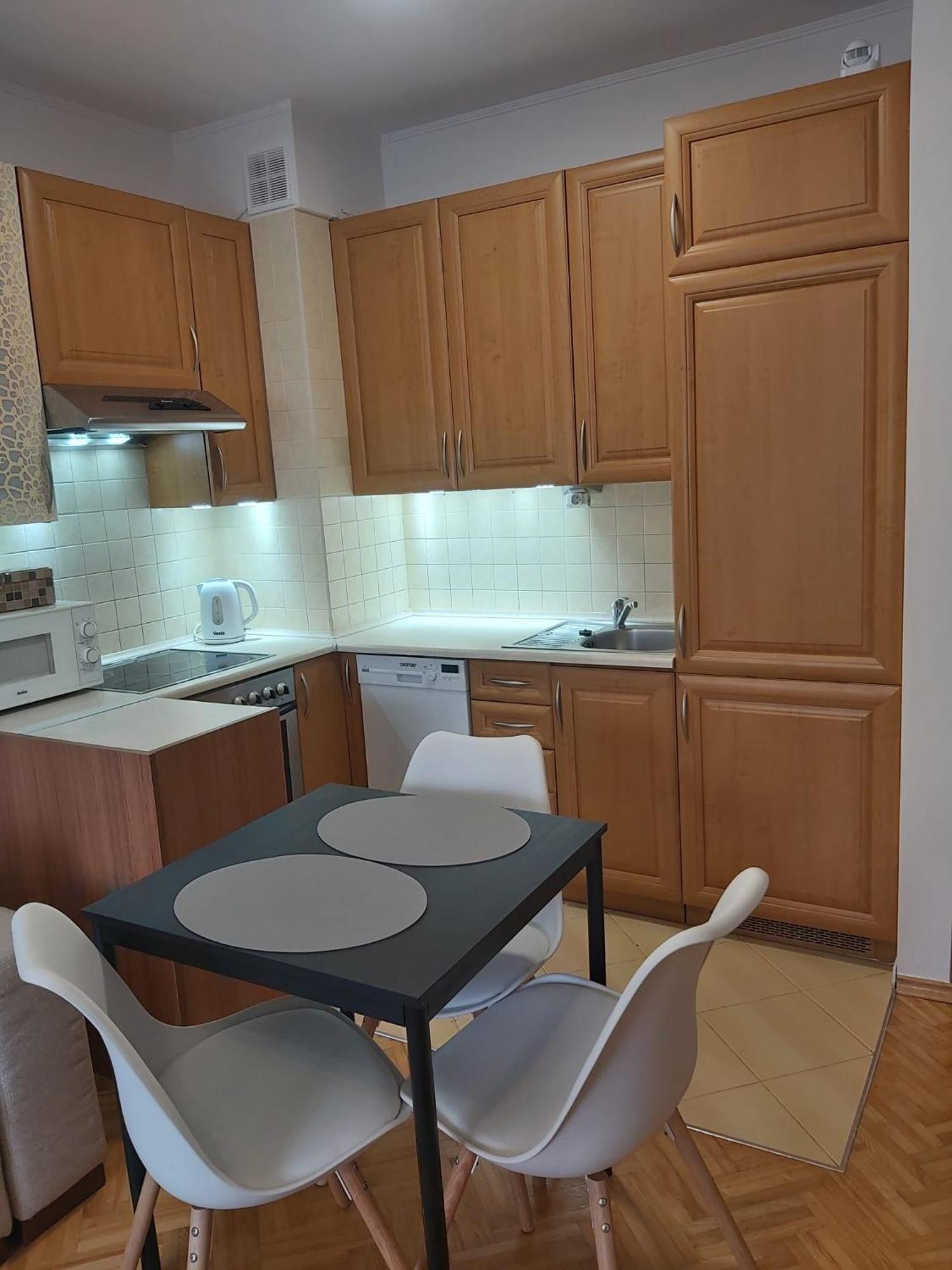 Apartament, 2 Pokoje, Stacja Metra Kabaty, Ursynow Warschau Exterior foto